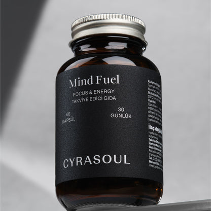 Cyrasoul MindFuel – koyu fonda estetik ürün fotoğrafı
